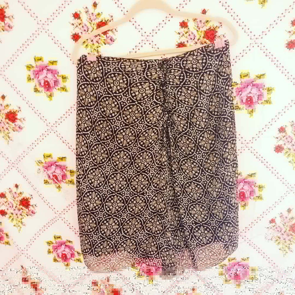 100% silk Paris Philips Adec geometric skirt 8